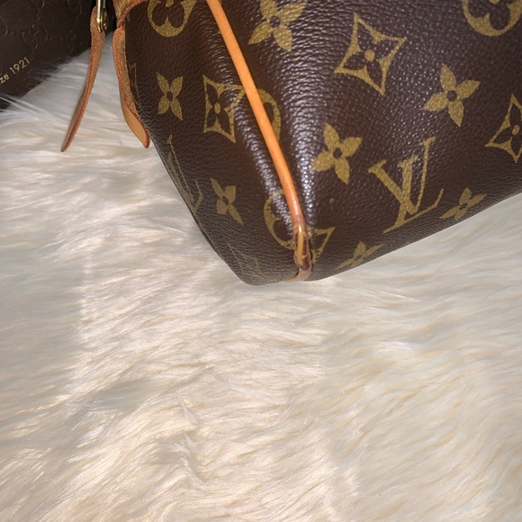 Louis Vuitton Montorgueil - Picture 9 of 10